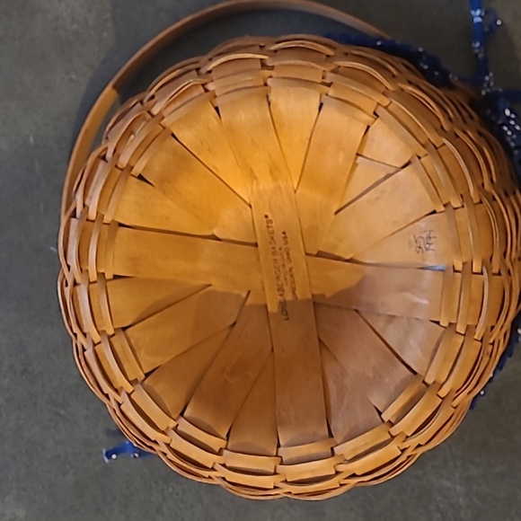 VINTAGE 1994 LONGABERGER LARGE ROUND APPLE BASKET - Picture 5 of 6